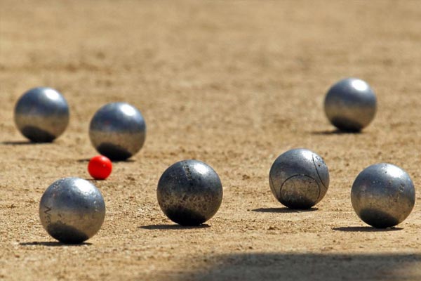 grande-maison-vacances-charleval-petanque